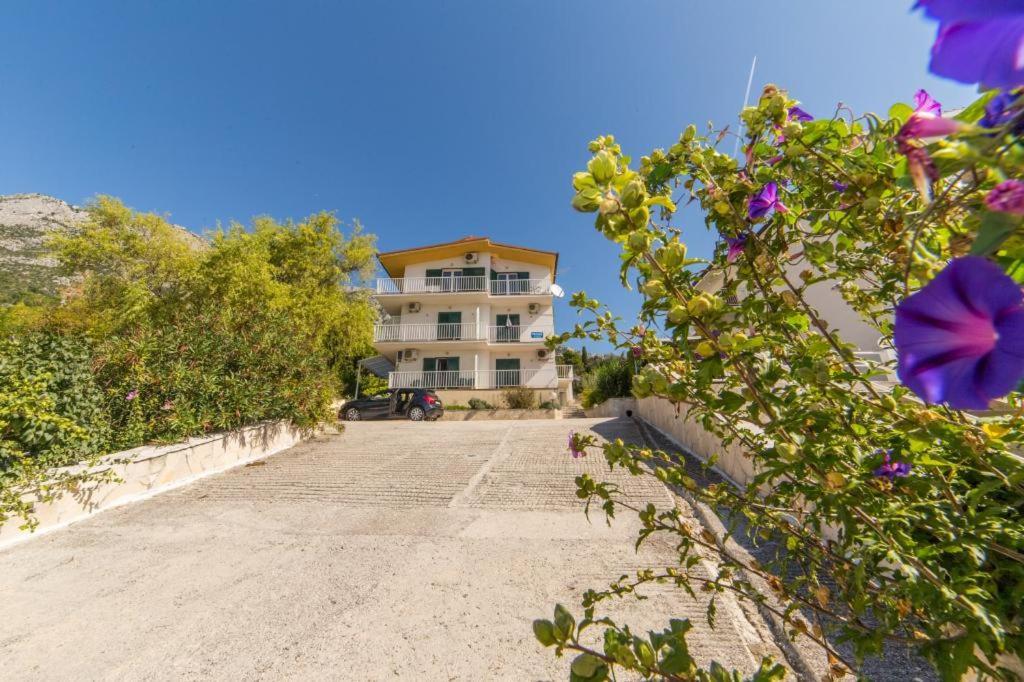 Apartments Slavena Gradac  Kültér fotó