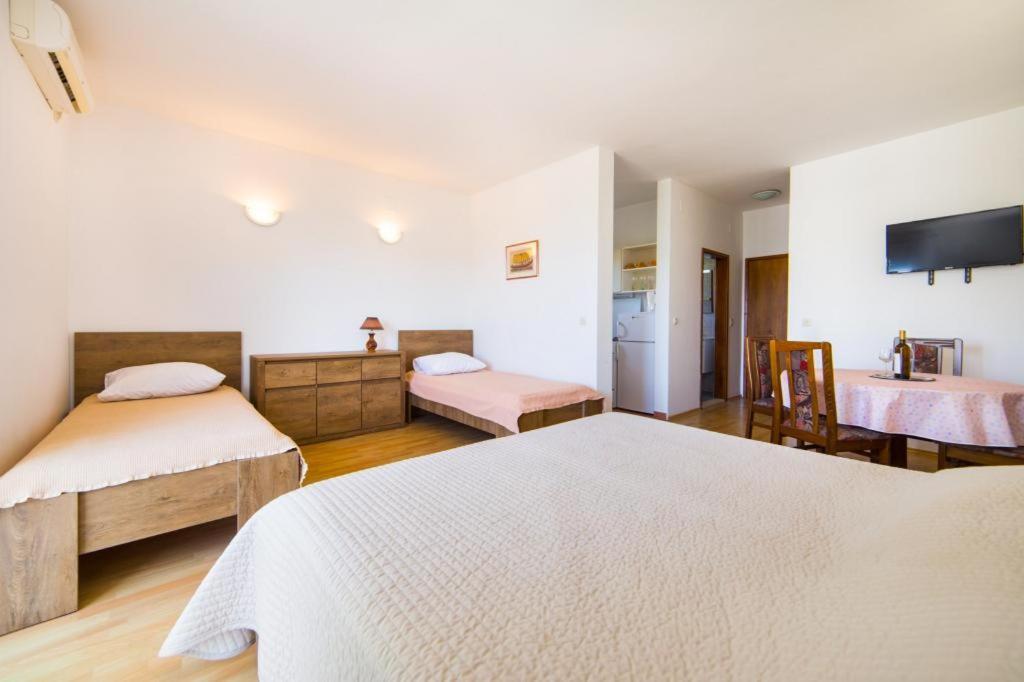 Apartments Slavena Gradac  Kültér fotó